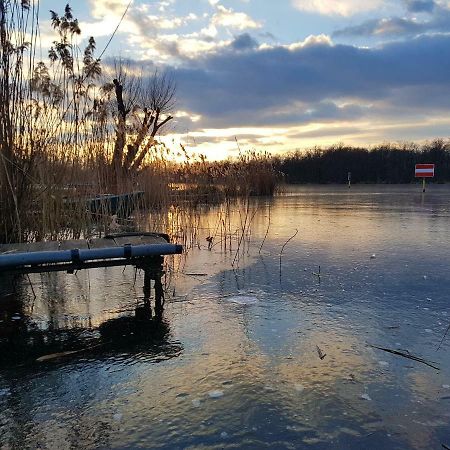 Gemuetliche Idylle Am Seddinsee Gosen Eksteriør billede